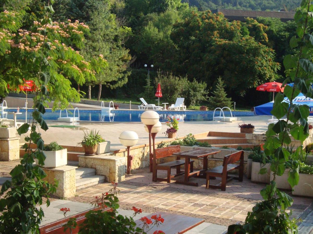 Park Complex Viktoria Hotel Balchik Bagian luar foto