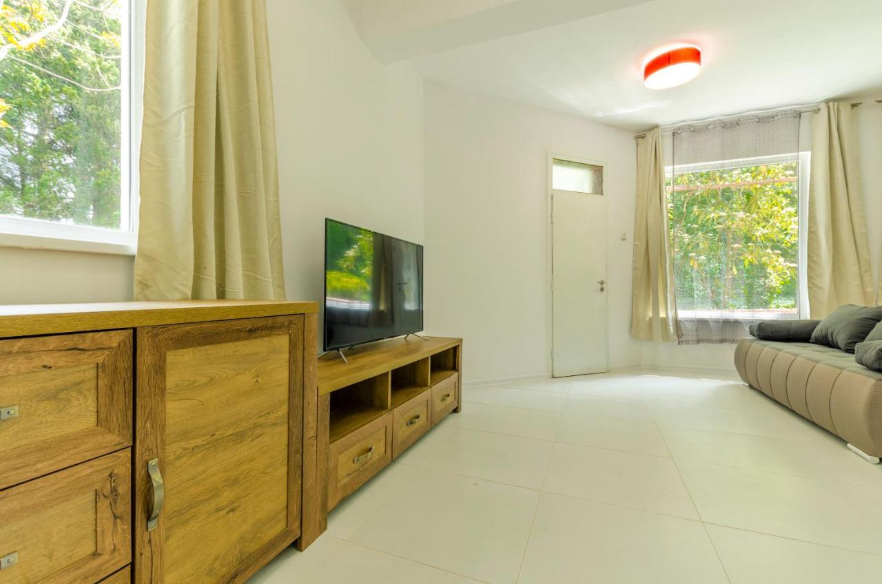Park Complex Viktoria Hotel Balchik Bagian luar foto