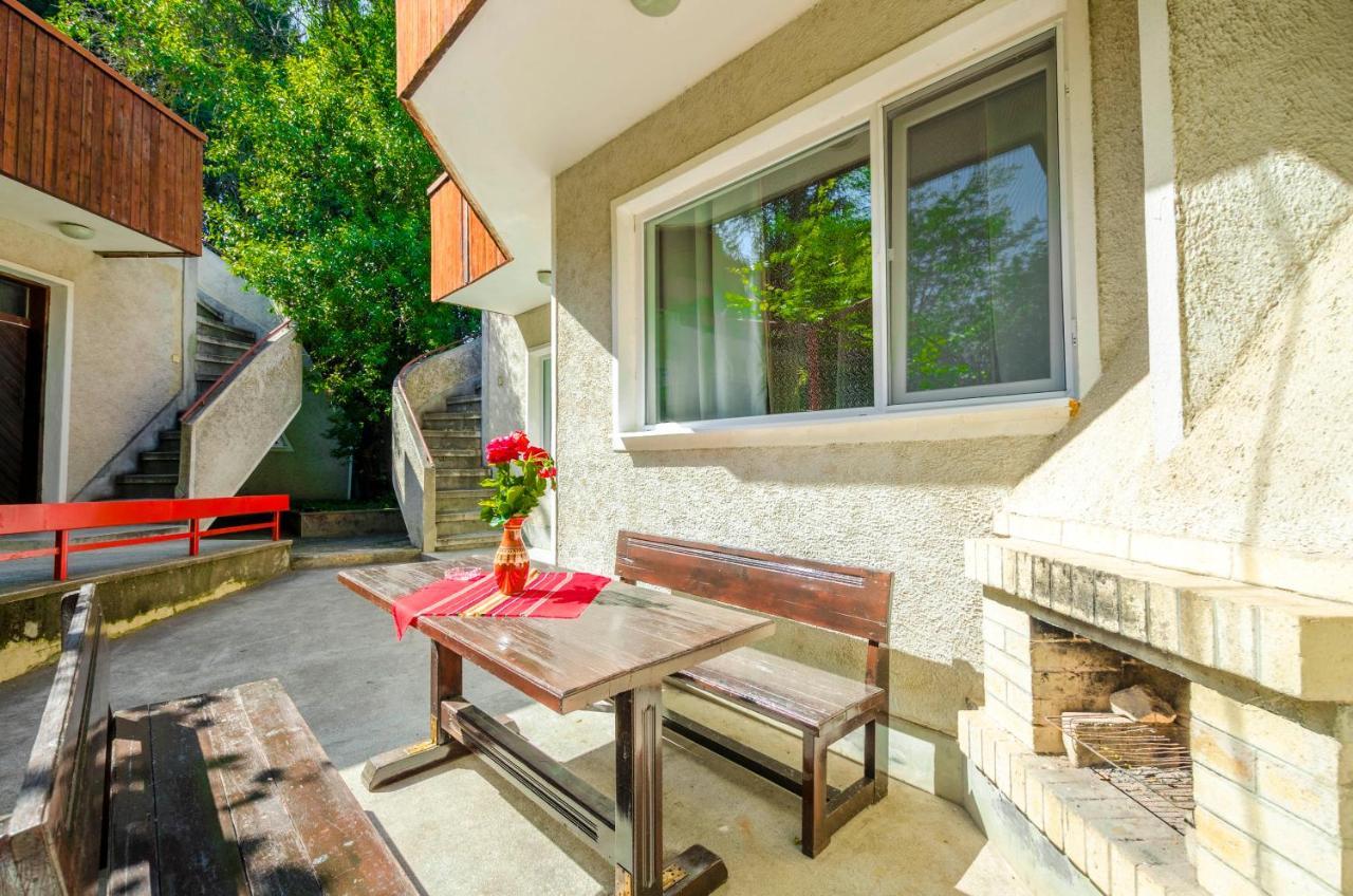 Park Complex Viktoria Hotel Balchik Bagian luar foto