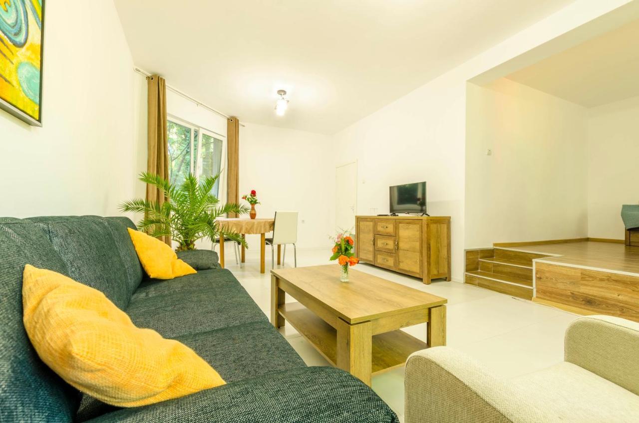 Park Complex Viktoria Hotel Balchik Bagian luar foto